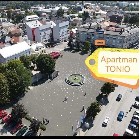 Apartment Tonio - Right On The Main Square Gospić المظهر الخارجي الصورة